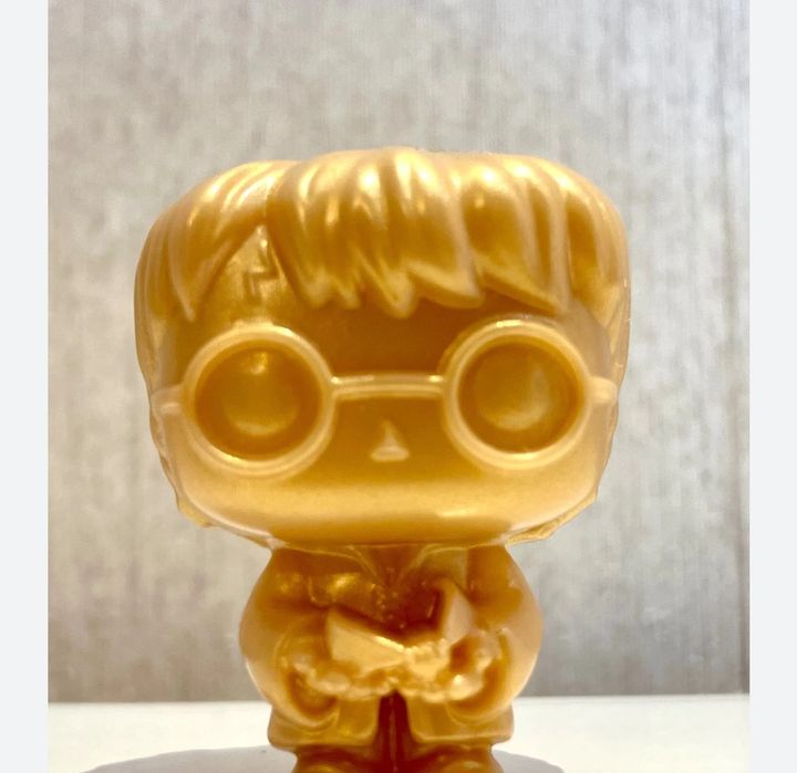 Обмін золотого Гаррі Поттера на Вілла