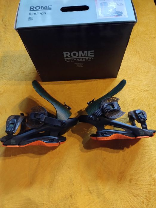 Promocja -31%! 999 zł zamiast 1439 zł za Wiązania Rome Boss Camo L/XL.