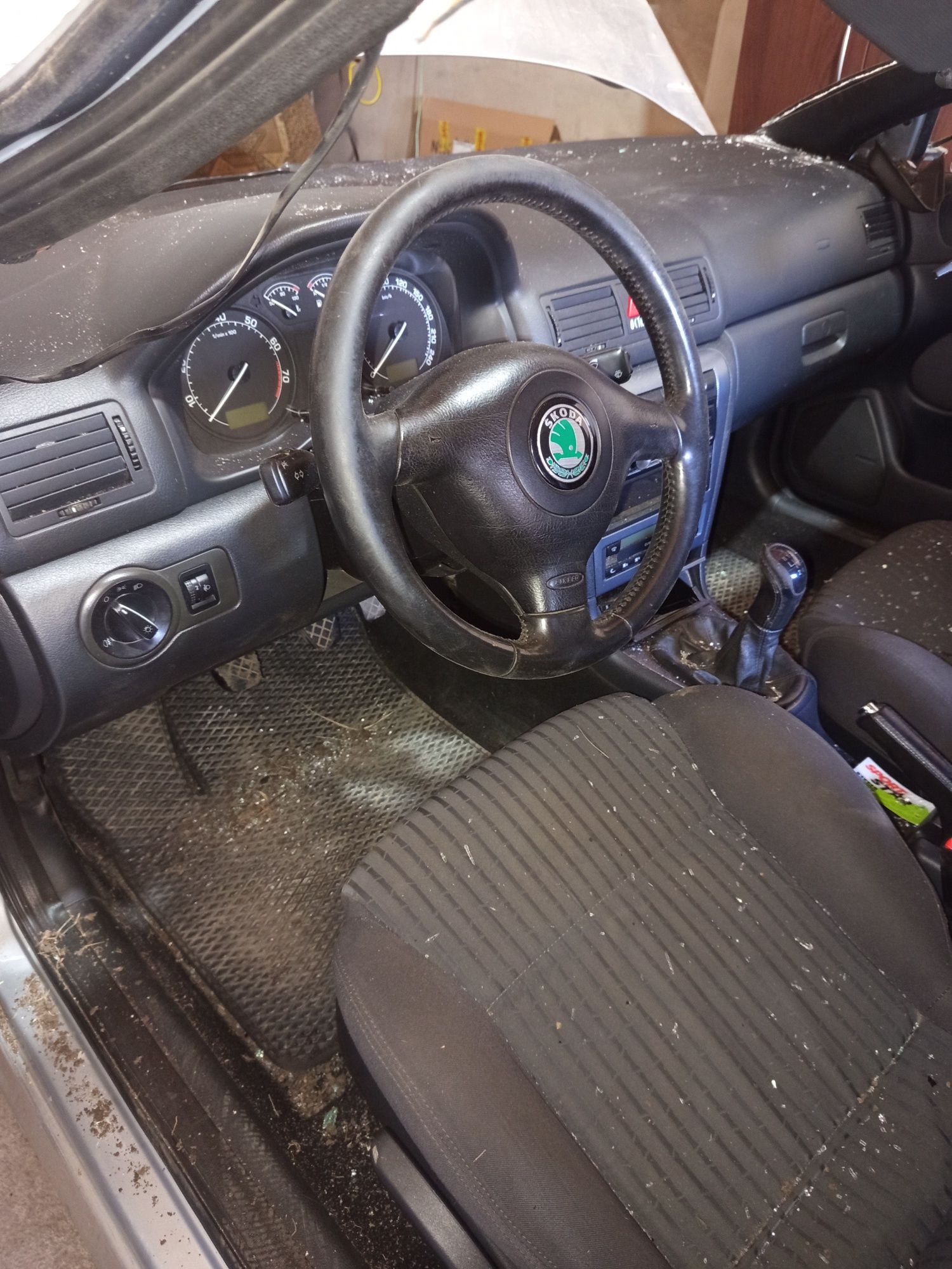 Шкода Октавия 1.8 vts