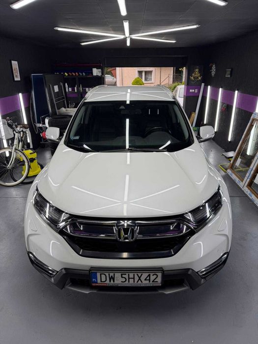 Honda CR-V hybryda salon Polska