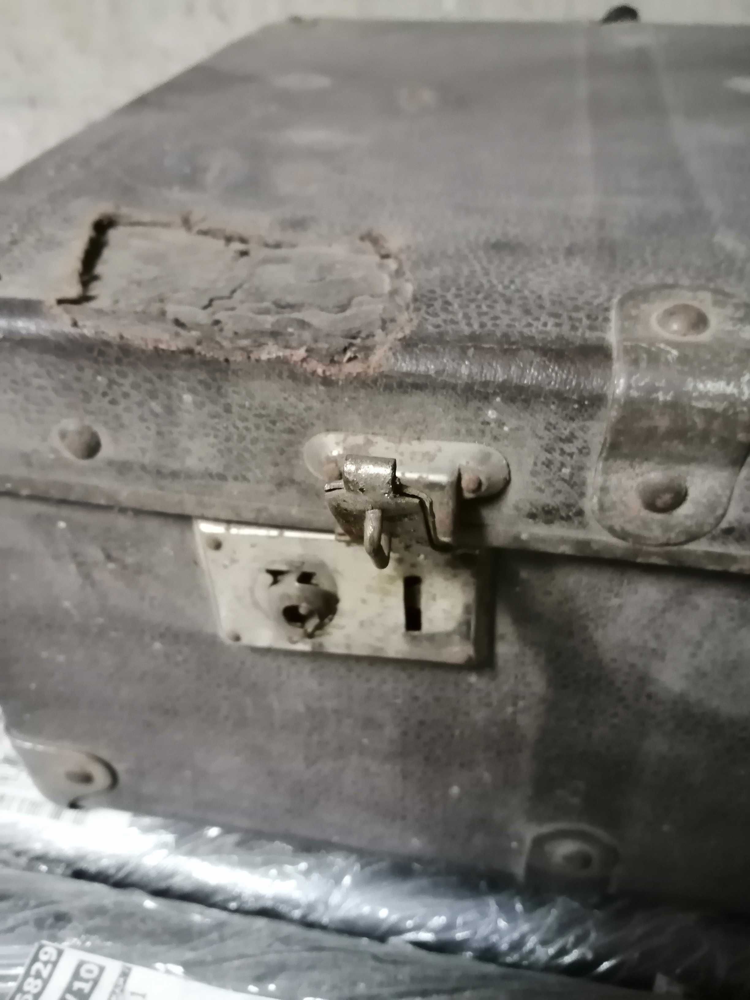 60х35х19.Старинный чемодан. Старовинний чемодан. Куфер. Куфэр.