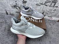 Кросівки Adidas Alphabounce Розмір 44 Original Взуття