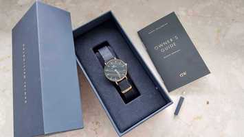 Czarny zegarek damski Daniel Wellington