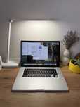 MacBook Pro 16 2019 Intel i9 32GB RAM 512GB Radeon 5500 4Gb