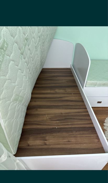 Меблі б/у ,для спальні