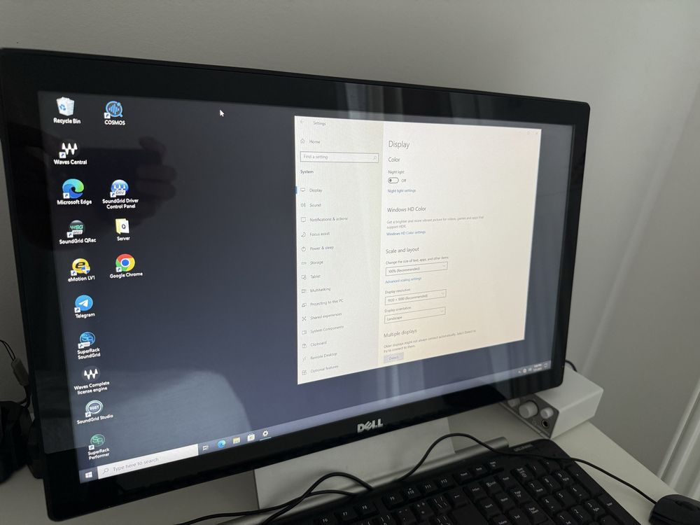 Monitor dotykowy Dell S2240Tb