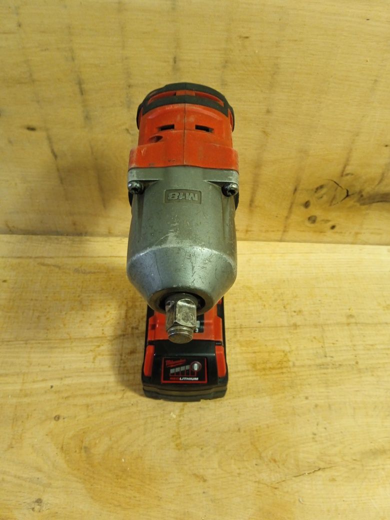 Milwaukee M18FMTIWF12 + 5ah klucz udarowy