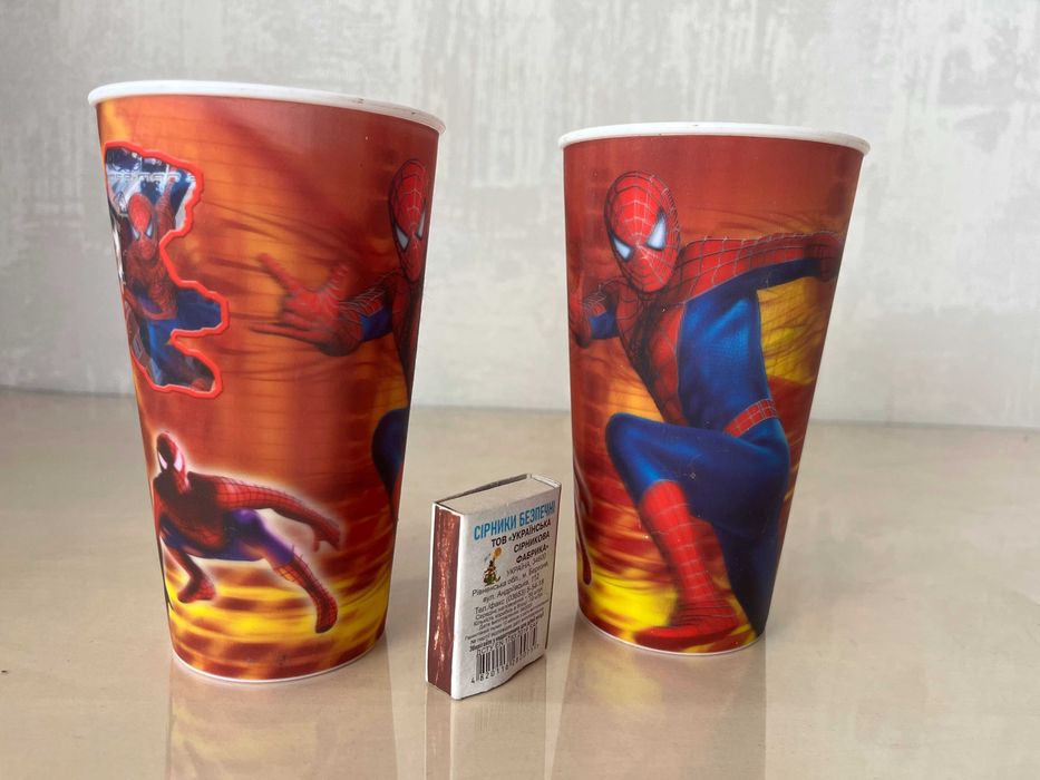 Стаканы пластмассовые многоразовые большие "Бэтмен"