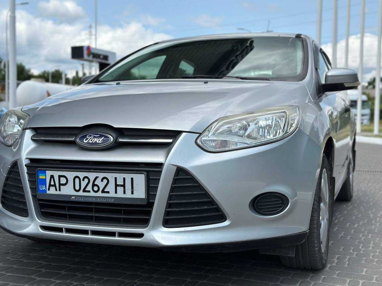 Продам Ford Focus 2012 1.6 механика