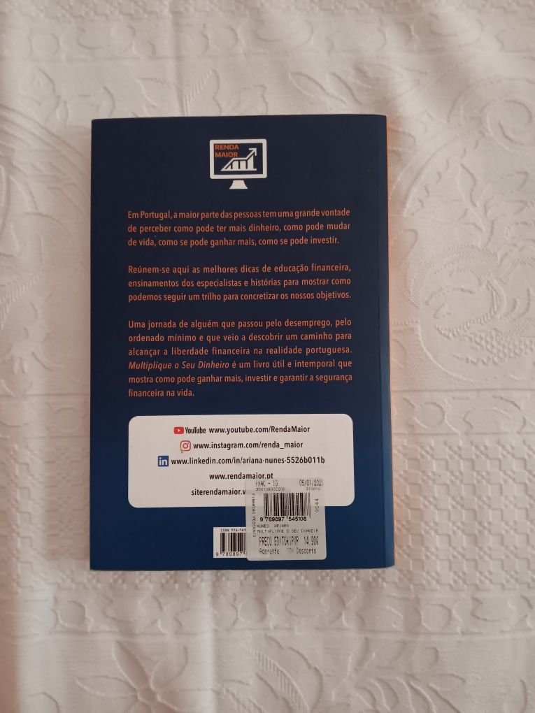 Livro "Multiplique o seu dinheiro" por Ariana Nunes