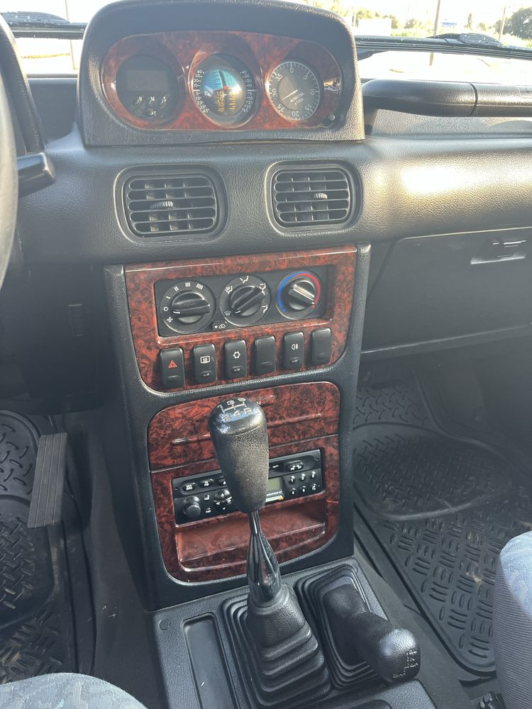 Hyundai Galloper