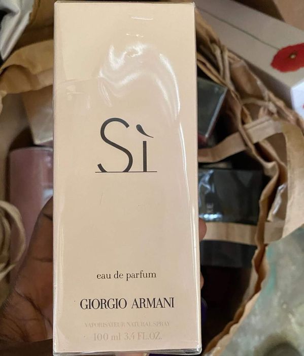 Perfum SI _ Giorgio Armani