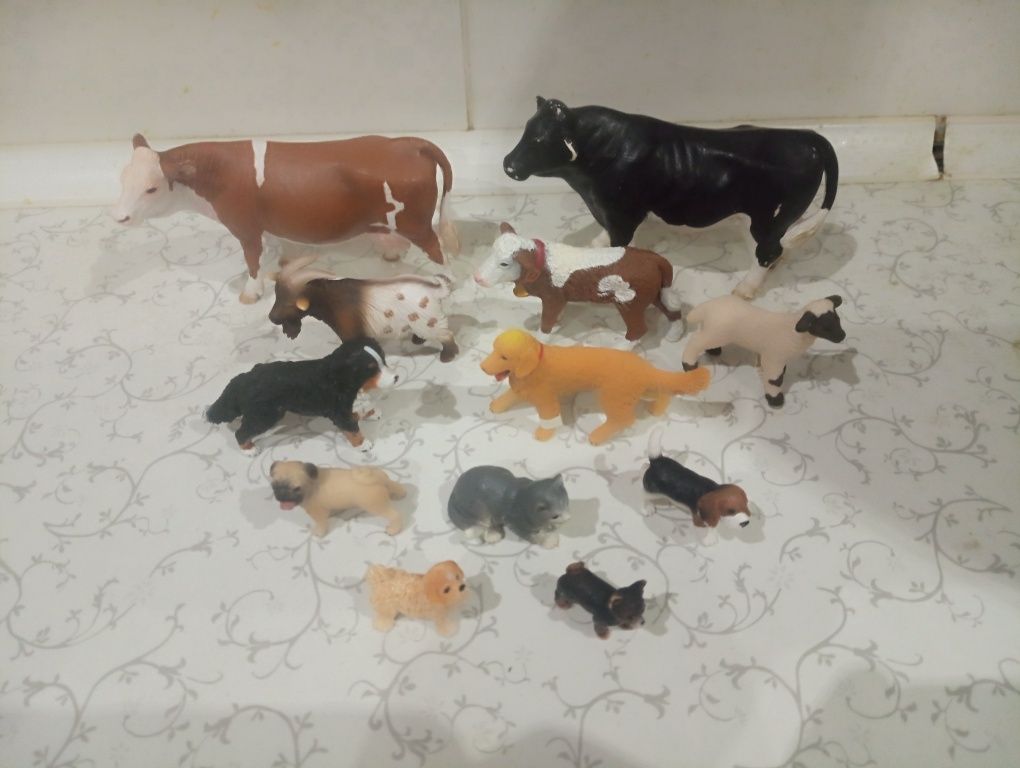 Адвент календарі Schleich та собаки