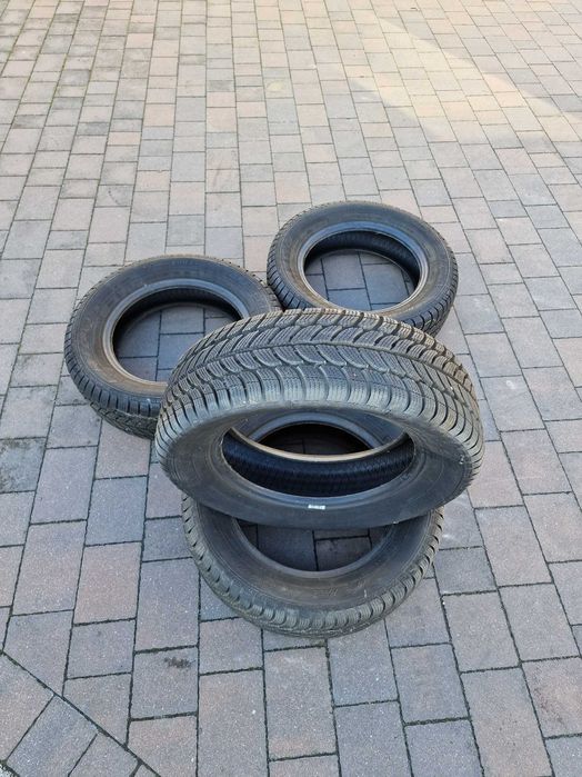 Opony zimowe DĘBICA FRIGO 195/60 R15 - JAK NOWE
