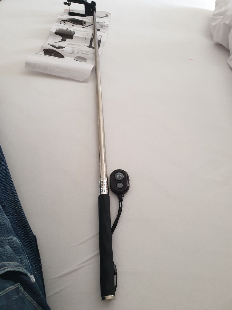 Monopod/ Adapter do smartfonow/Bluetooth 3.0/ Model BSP-101