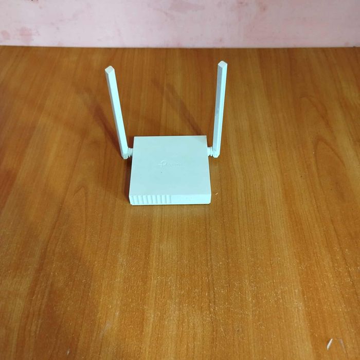 Роутер tp-link-tlwr820n новій троещина