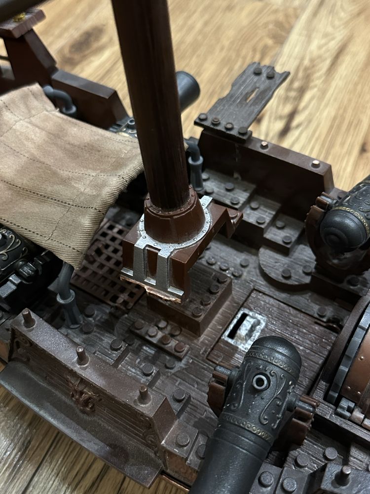 Statek piracki MEGABLOKS