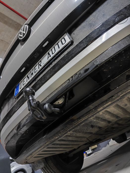Фаркоп VW ID4 ID5 ID7 електро причіпне встановлення