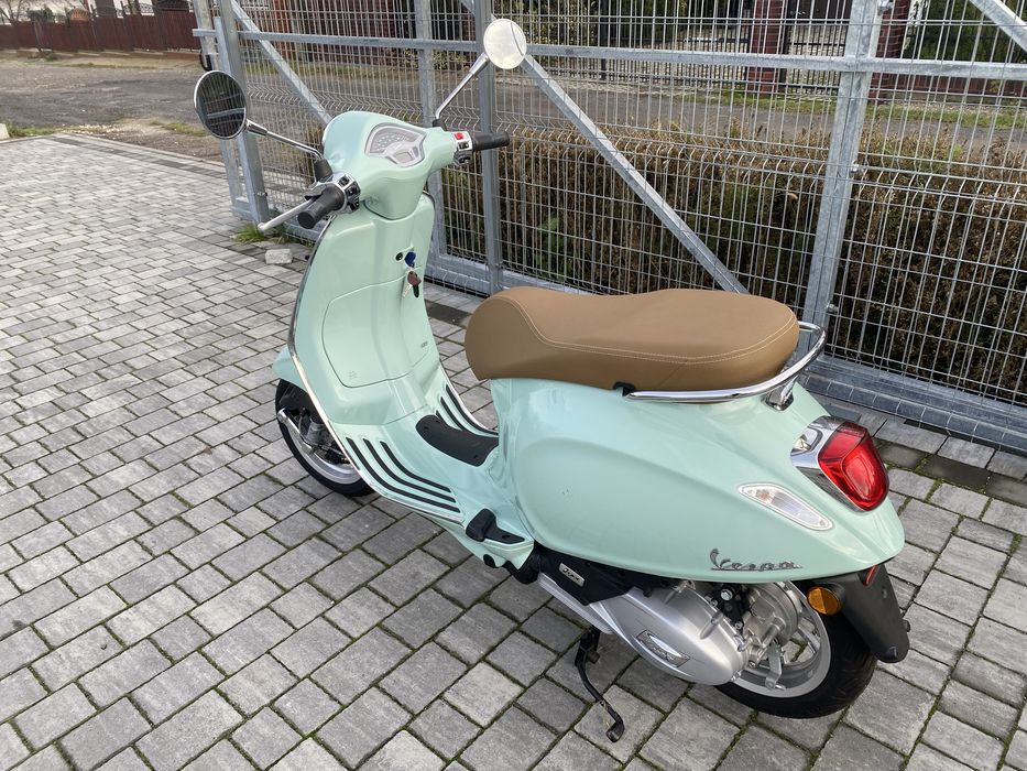 Skuter Vespa Primavera 125 200km przebiegu! Jak Nowy!