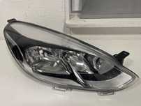 FORD FIESTA MK8 LAMPA reflektor prawy zw calaykła