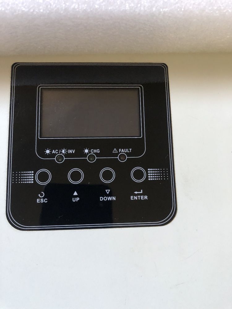 Інвертор гібридний 3000w з підтримкою сонячних панелей та літієвих акб