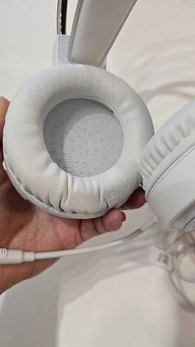 Słuchawki przewodowe nauszne Mars Gaming MHRGBW