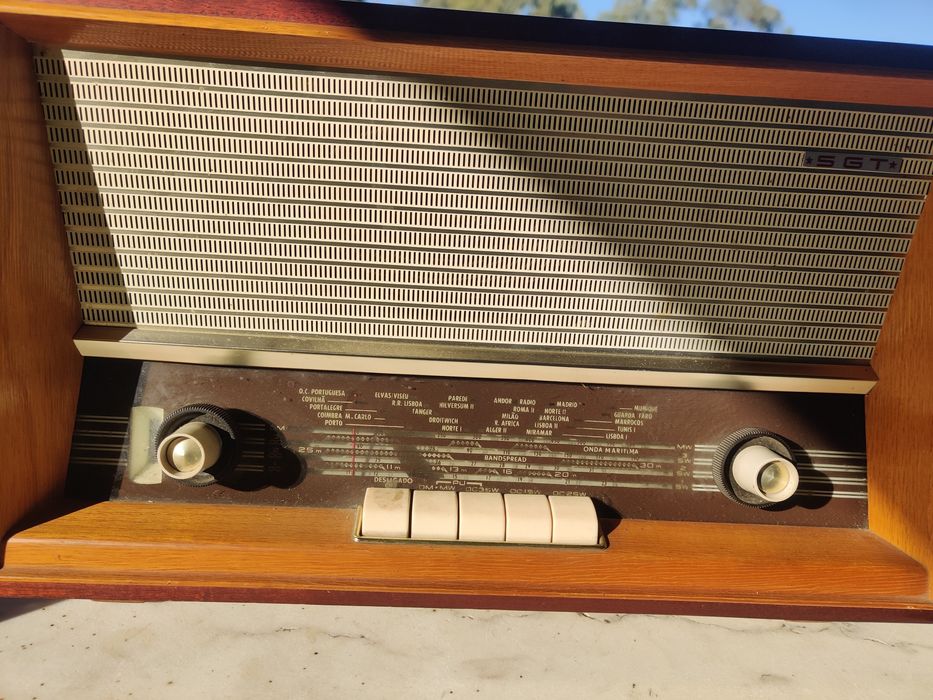 Radio antigo SGT