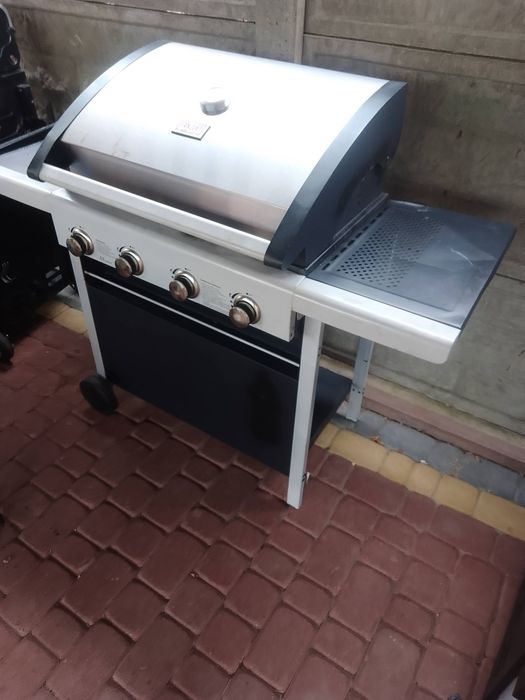 Grill gazowy palnikowy