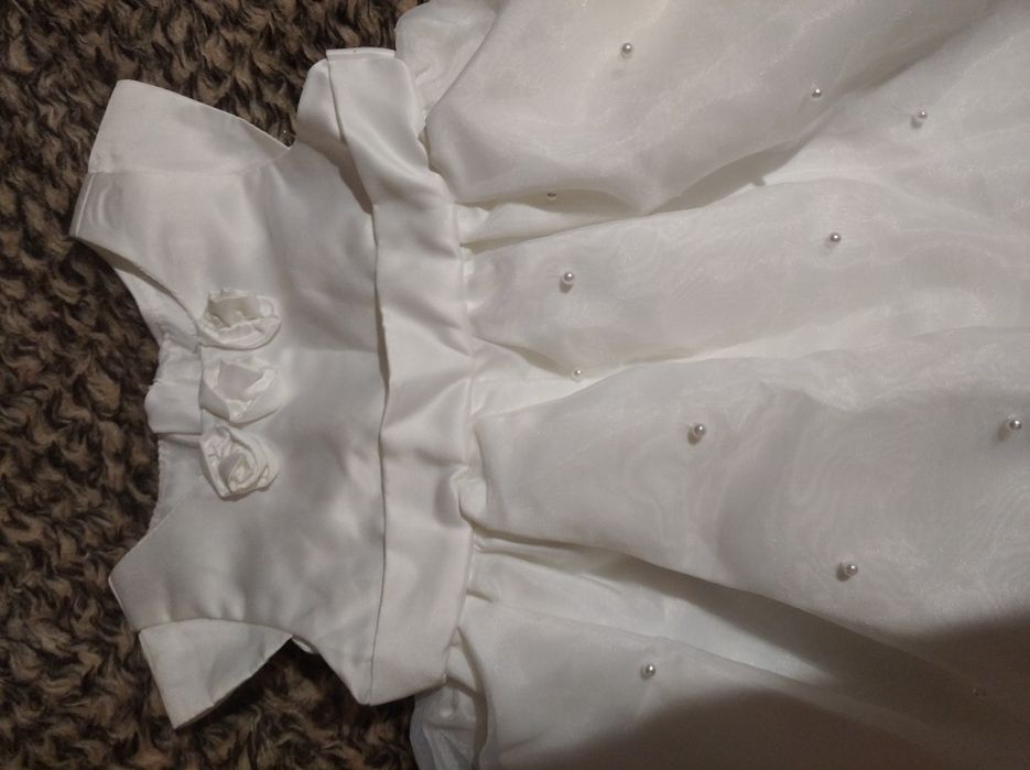 Плаття на дівчинку