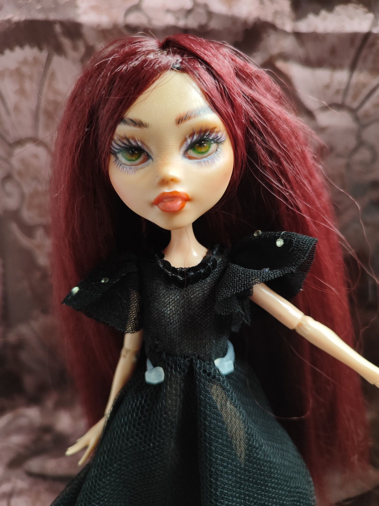 Ооак лялька monster high