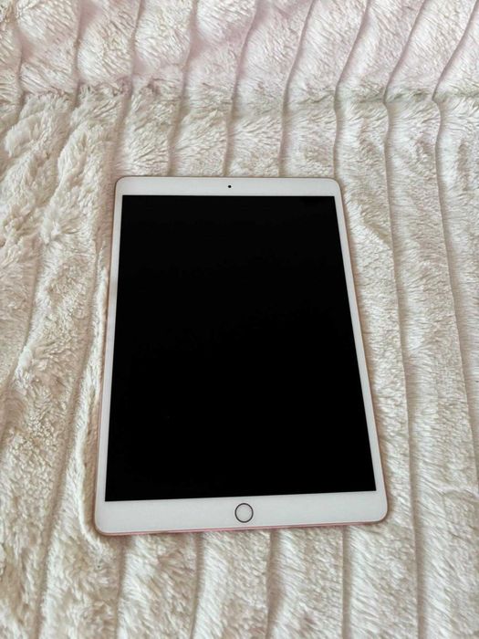 iPad Air 10,5″ 64 GB Wi-Fi PLUS Apple Pencil (oryginalny) /ETUI GRATIS