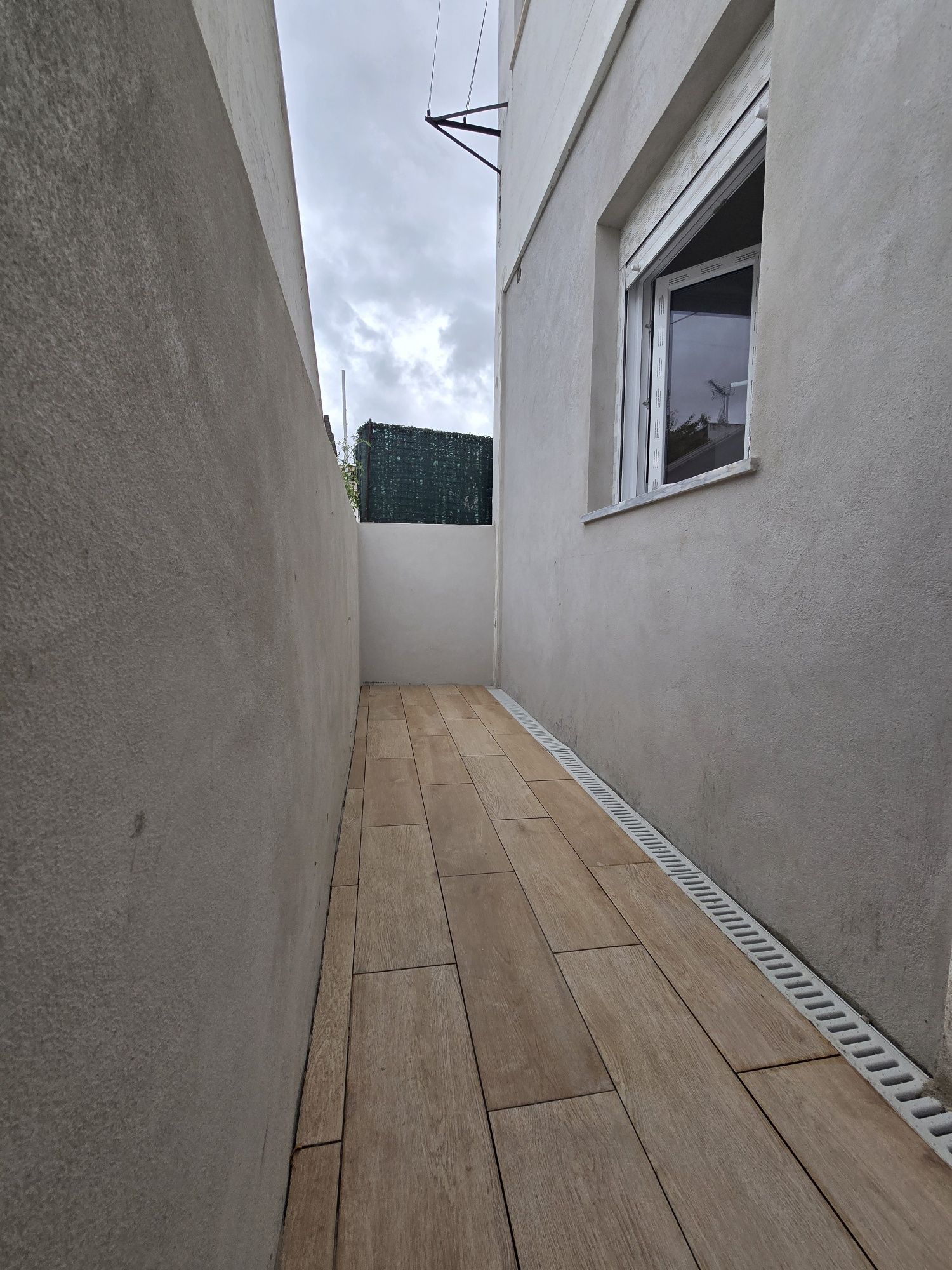 Apartamento T2 c/ Quintal tudo Novo