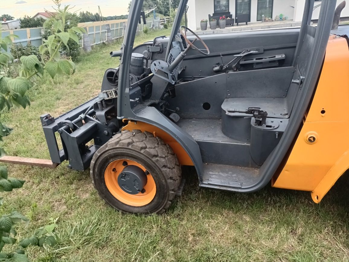 Ładowarka teleskopowa JCB 520.40 2012 rok