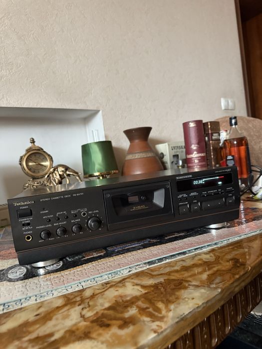 Топова Касетна дека Technics RS-BX 701 / Японія / три голови