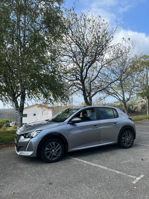Peugeot E-208 iva dedutivel