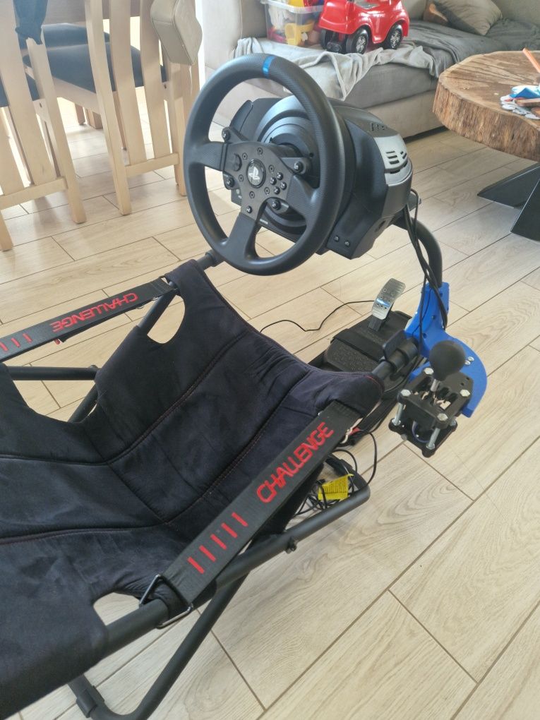 Kierownica thrustmaster t300rs z shifterem + playseat