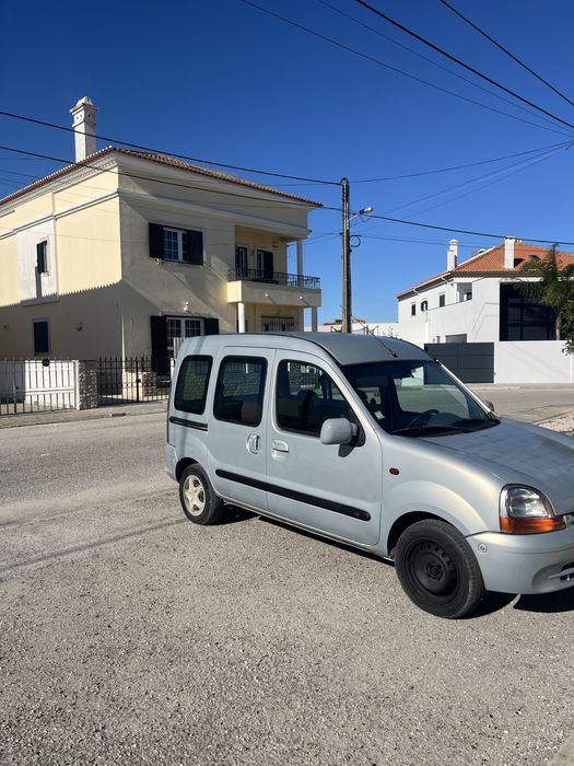 5 lugares + carga impecavel