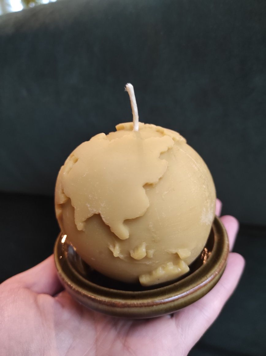 Świeczka z wosku pszczelego ZIEMIA, prezent HANDMADE