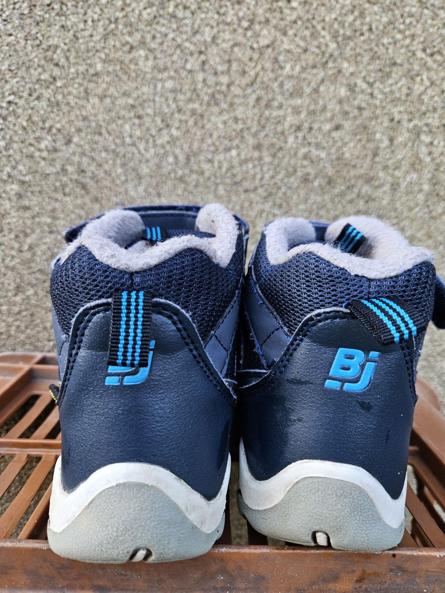 Buty zimowe dziecięce Bejo rozmiar 33