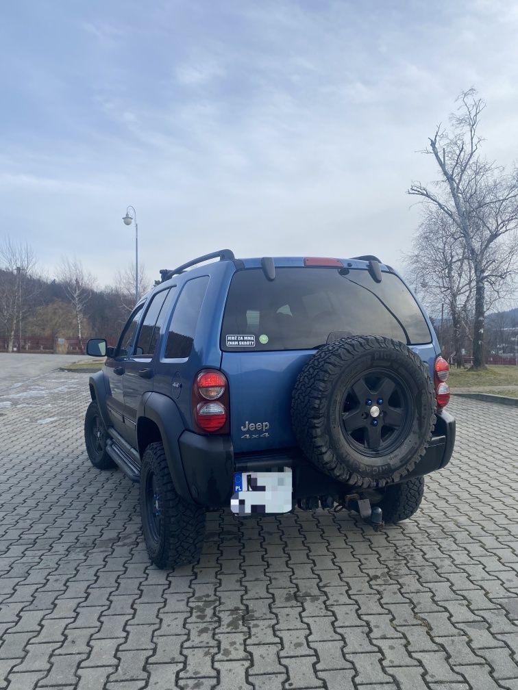 JEEP Cherokee/Lliberty KJ 4X4 *lpg