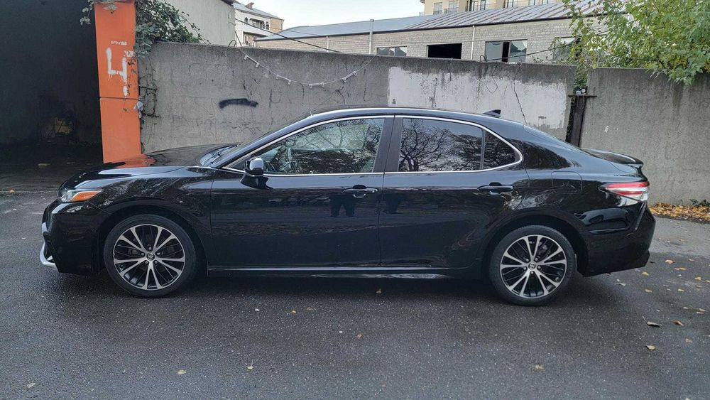 Toyota Camry 2.5 2019