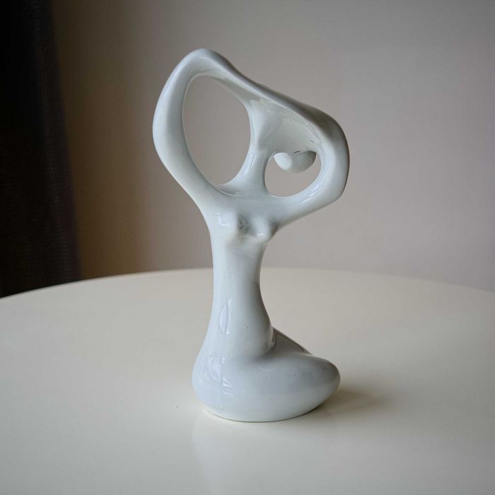 figurka Panna Plażowa - Ćmielów - Unikat - biała, bez malatury