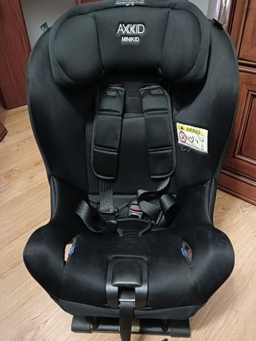 Fotelik samochodowy Axkid Minikid