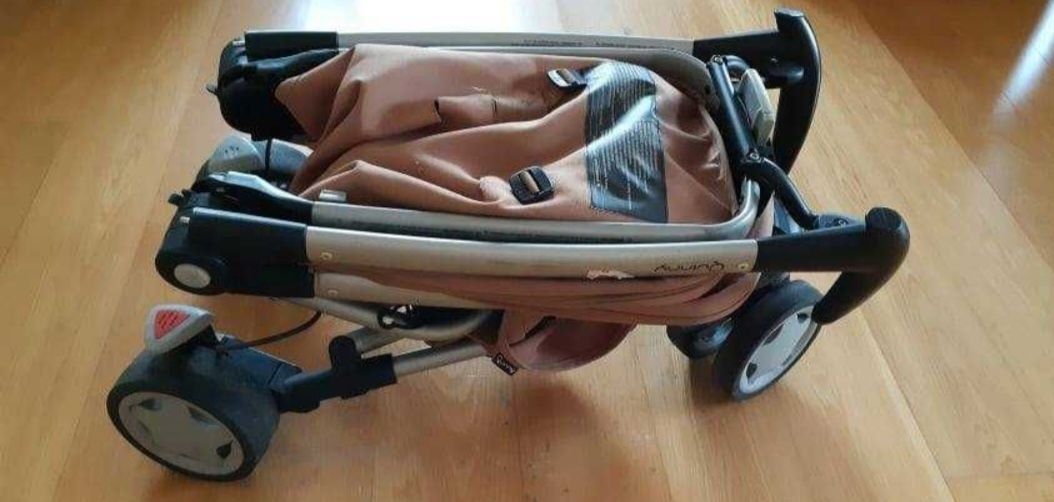 Quinny Zapp XTRA 2 com capa chuva