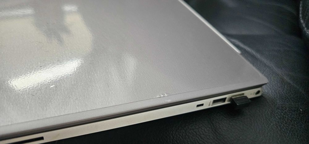 HP Pavilion 15 i5-1035G1/12GB/512/Win10