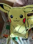 Poduszka dekoracyjna pikachu