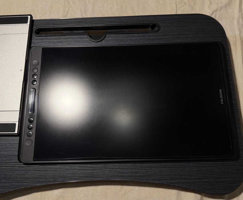 Huion Kamvas 16 PRO