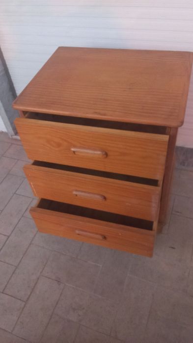 MESA 3 Gavetas Quarto Sala Trabalho. 4 Fotos