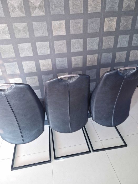 Krzesła 3 sztuki, komplet=100zł..