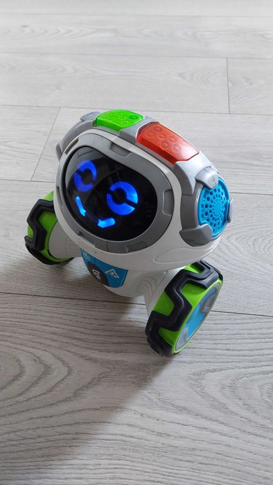 Robot jezdzacy z grami